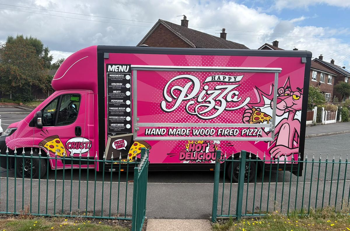 Happy pizza van