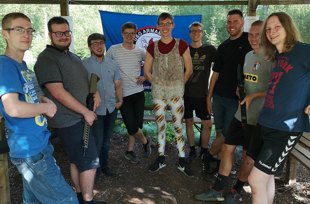 Airsoft & Bueskydning