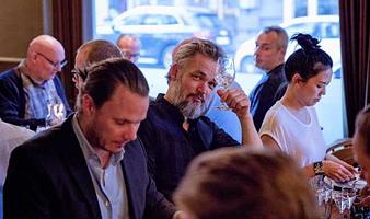 Ginsmagning hos Copenhagen Distillery