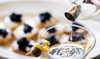 Deluxe vin- og caviarsmagning på Stokkebye vingård