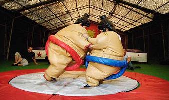 Sumobrydning hos Shoot to Thrill