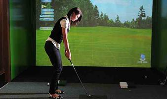 Golfsimulator hos Midtsjællands golfcenter