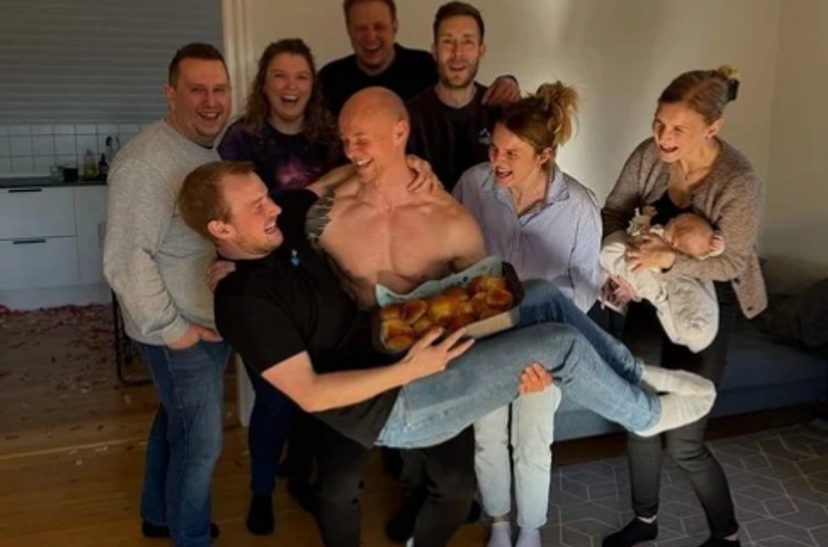Morgenbollefyr, Croquis, Bodypaint & Fræk Bartender