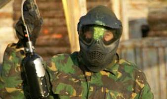 Action og paintball Deluxe