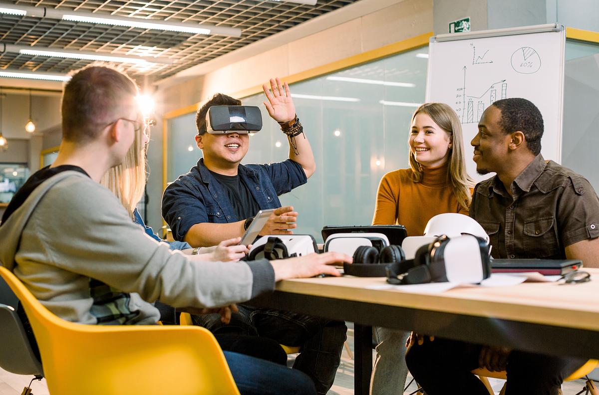 Virtual  Reality