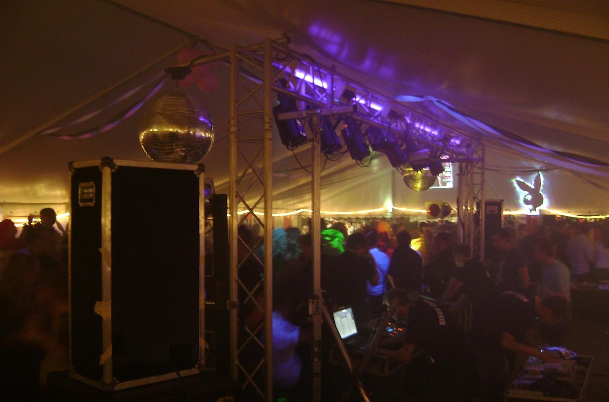 DISCO-WORK - Mobil diskotek fra 2500kr.