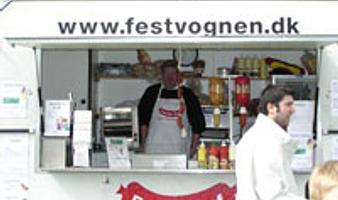 Lej en pølsevogn til festen.