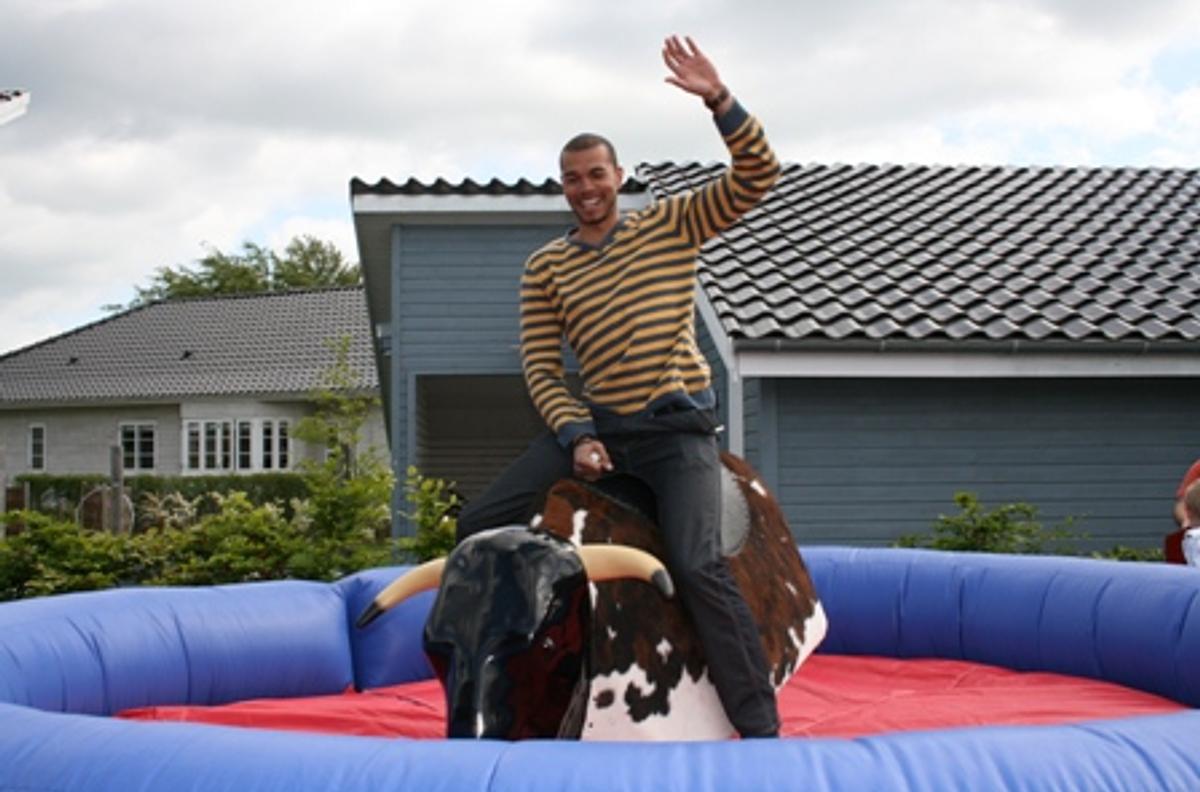 Jukeboxe, Rodeotyre, Pølsevogne og Softicemaskiner
