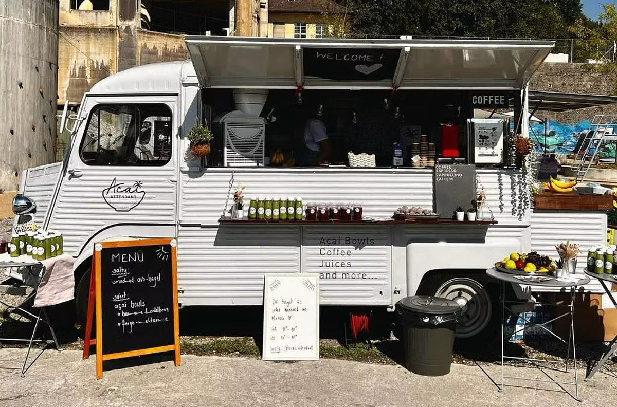 Açaí Bowls, Kaffee & Juice