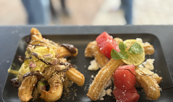 Ke Churros! Vi erbjuder klassiska samt gourmet  churros 