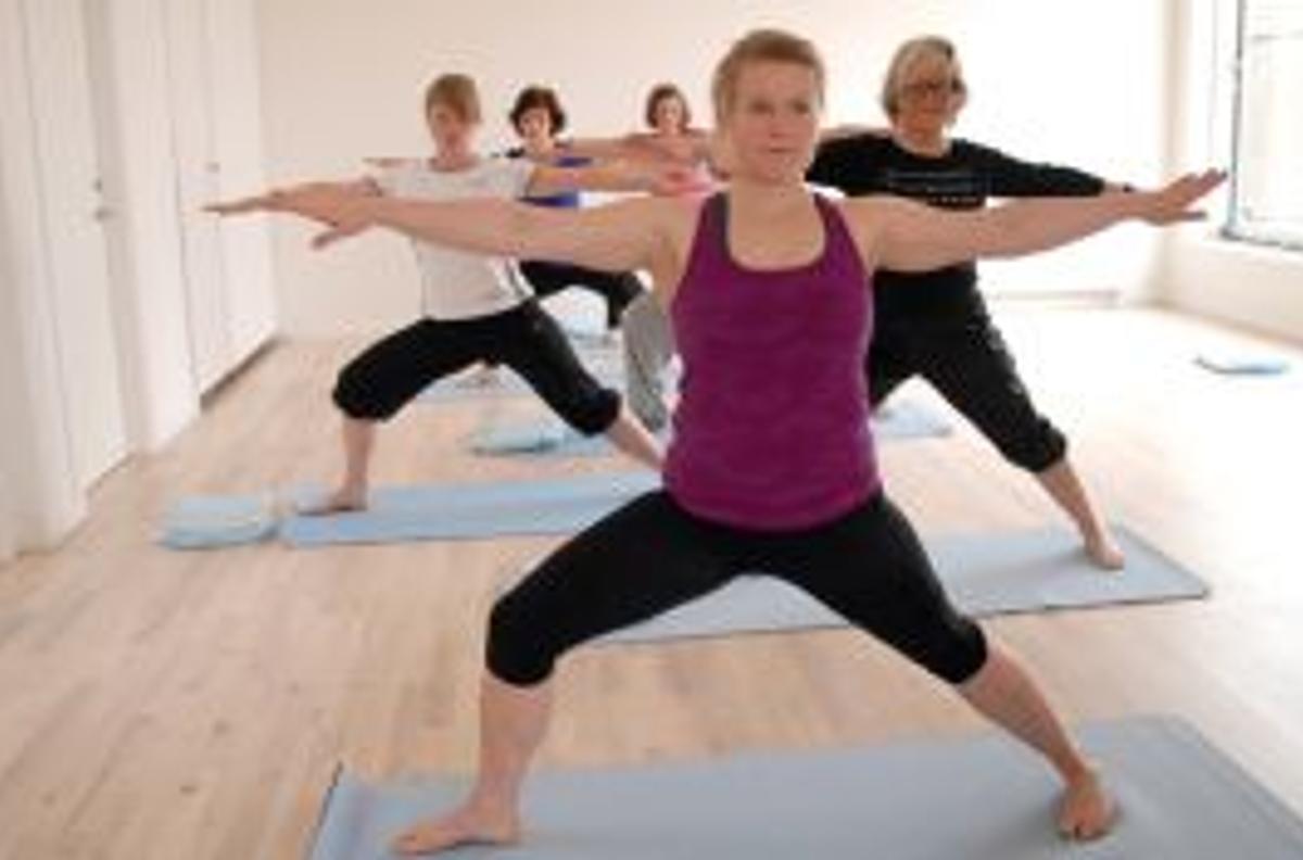 Polterabend yoga i Odense