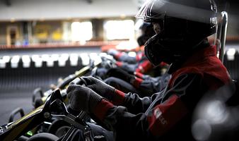 Gi' vennerne baghjul i Odense Gokart Hal