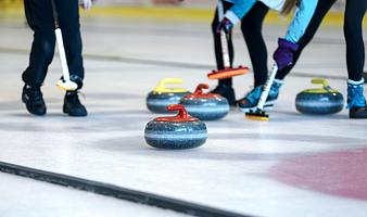 Curling polterabend event 