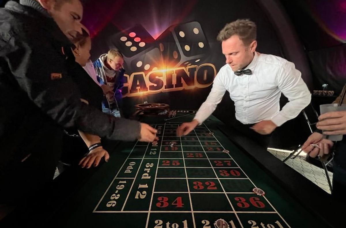 Festunderholdning og Polterabend ideer - Lej et casino!