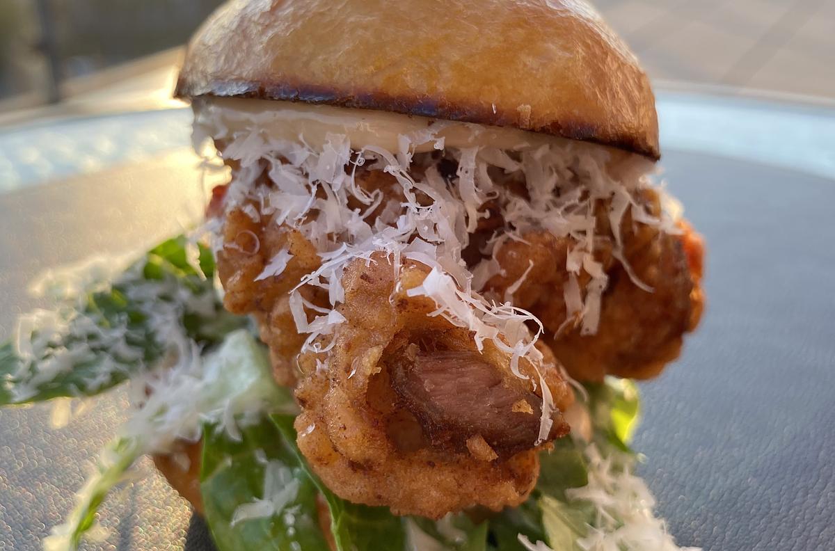 Le Gourmet Sliders