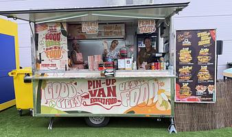 Pin Up Van - Streeet Food 