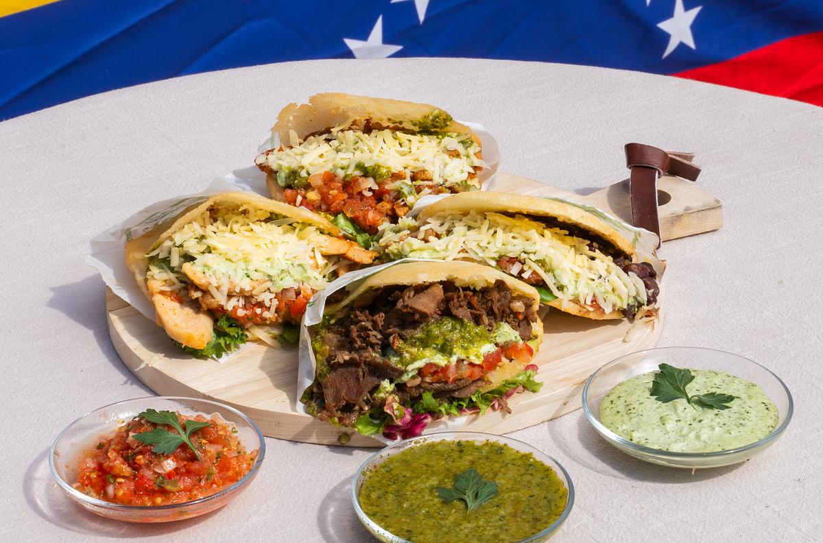 Smaskiga Venezolanska Arepas