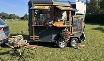 Mobile barista coffee horse box