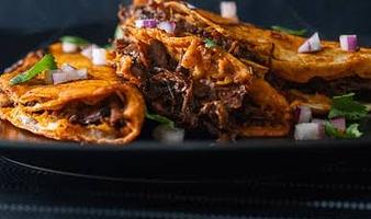Birria tacos 