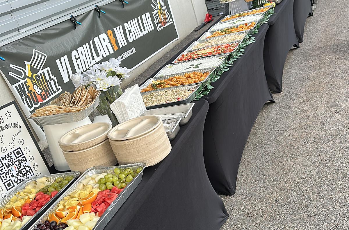 WE GRILL & YOU CHILL